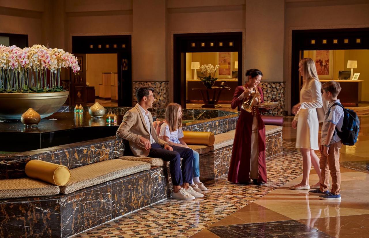Grand Hyatt Doha Hotel & Villas Kültér fotó Lobby