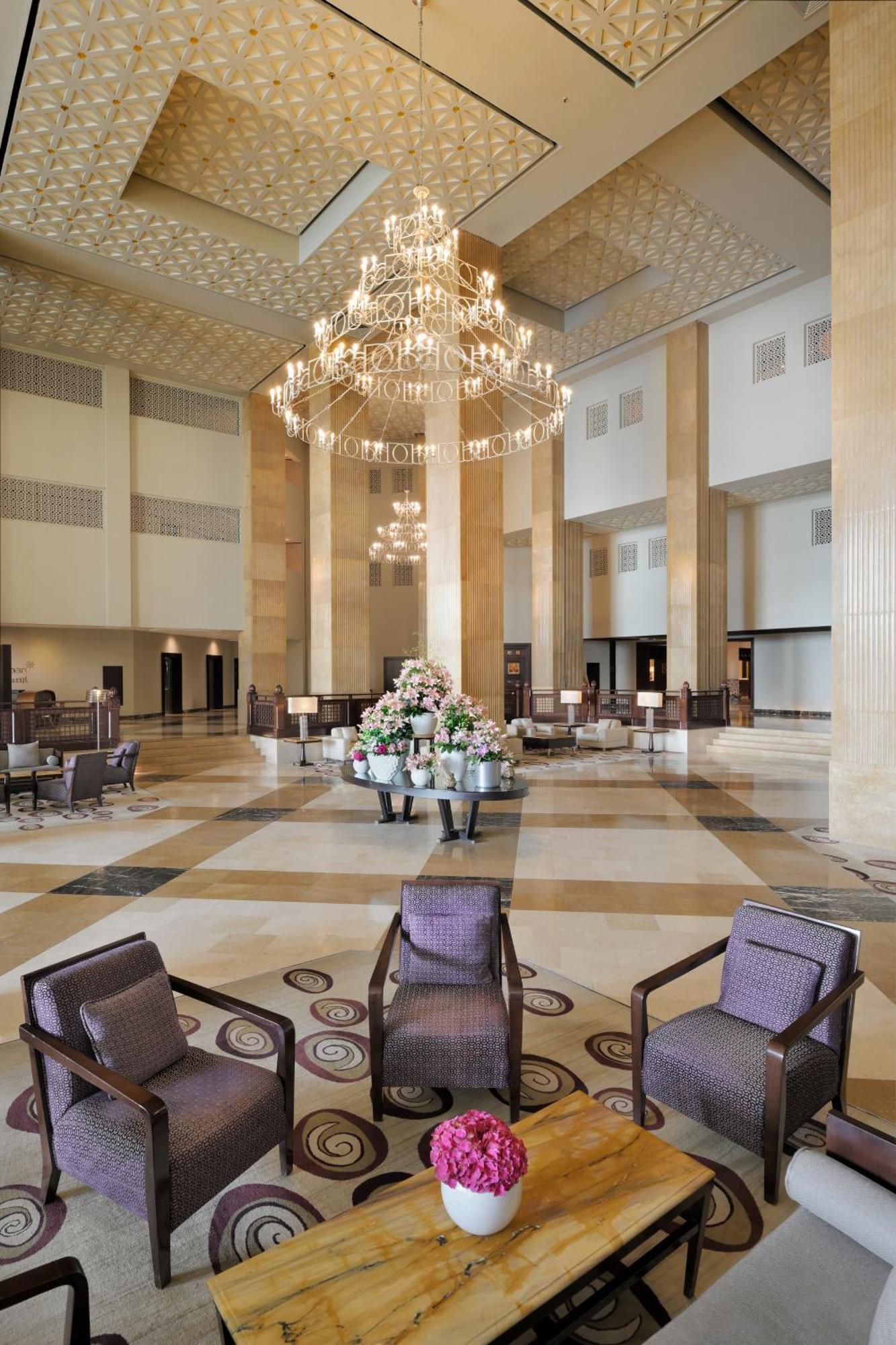 Grand Hyatt Doha Hotel & Villas Kültér fotó Lobby