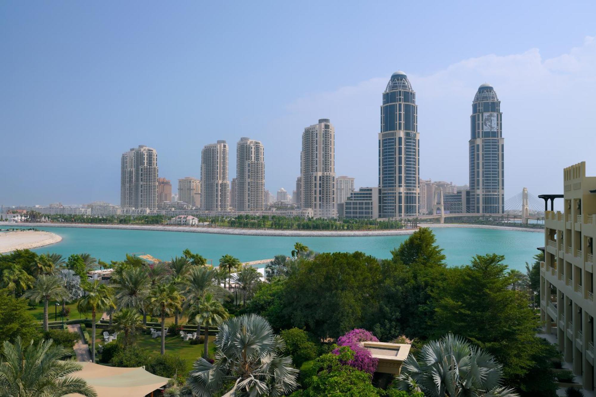 Grand Hyatt Doha Hotel & Villas Kültér fotó The Pearl, Qatar